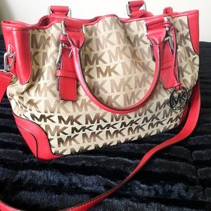 ⚡️FLASH SALE⚡️Michael Kors Shoulder Handbag