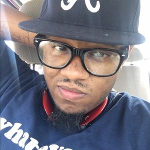 Meet your Posher, Tedarious