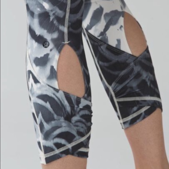 Lululemon Wunder Under Pant SE Dance - Picture 3 of 4