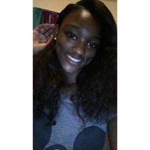 Meet your Posher, Shania