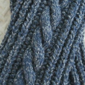 Petit Poix Accessories - Chunky Twistout Tomboy Knit Kids Scarf Petit Poix Accessories - Chunky Twistout Tomboy Knit Kids Scarf