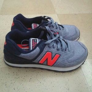 New Balance Sneakers