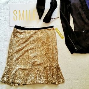 NWT Gianni Bini gold sequined skirt