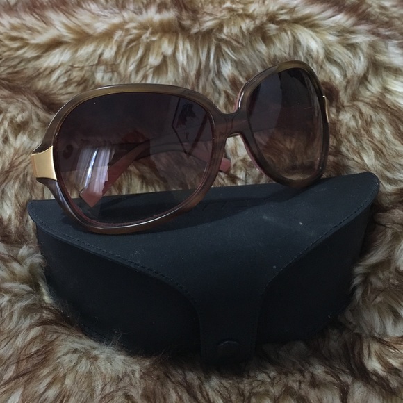 🚨HOLIDAY SALE Oliver People's Leyla Sunglasses