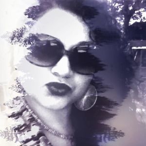 Meet your Posher, Diamond