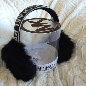Michael Kors Ear Muffs Black