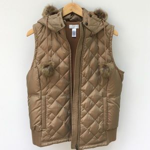 Olive green /tan puffer vest