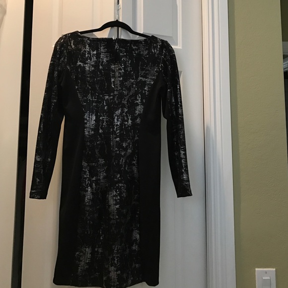 Black and silver dress - Picture 2 of 3