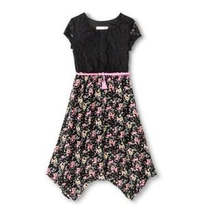 Handkerchief hem Floral chiffon Maxi Dress