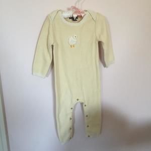 Baby Gap chick sweater one-piece