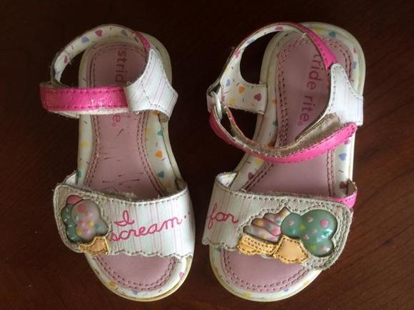 Stride rite cookies n cream sandals