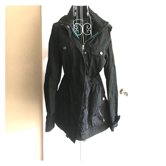 Lightweight jacket