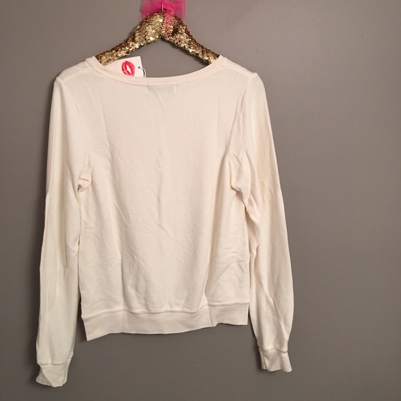 ❣️SOLD❣️•Wildfox• How Bout Them Apples Jumper - Picture 3 of 3