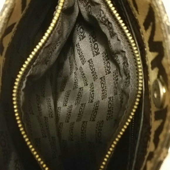 Michael Kors Crossbody and Wallet set