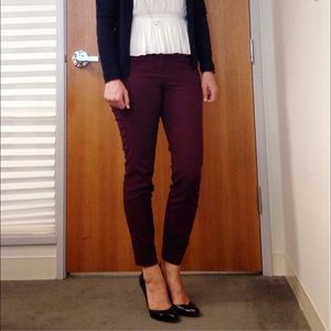 The Limited "exact stretch" skinny pants burgundy