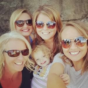 Meet your Posher, Meagan