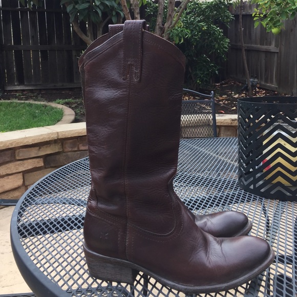 Frye Carson boots