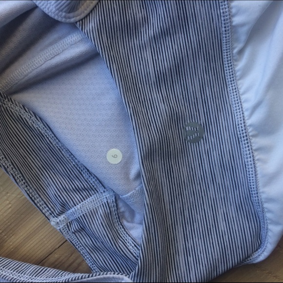 Lululemon tank top - Picture 3 of 4