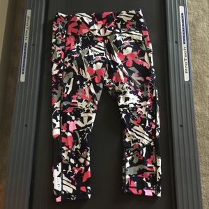 Lululemon Pace Rival Crops