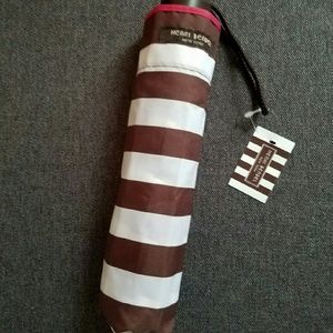 NWT Henri Bendel umbrella