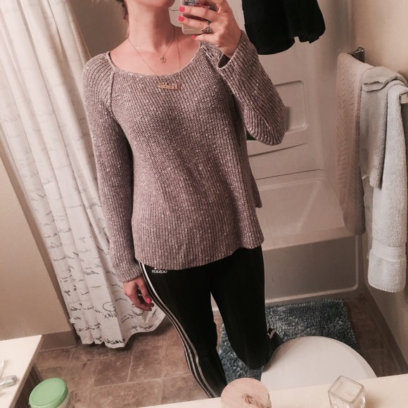 SOLD Brandy Melville Knit Sweater - Picture 2 of 3