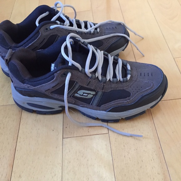 Men's Sketchers sneakers nwot