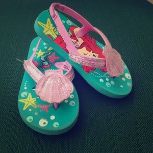 Size 7/8 little mermaid flip flops