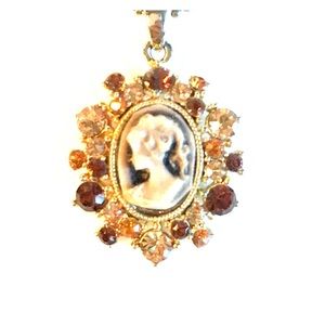Cameo necklace with earth toned jewels