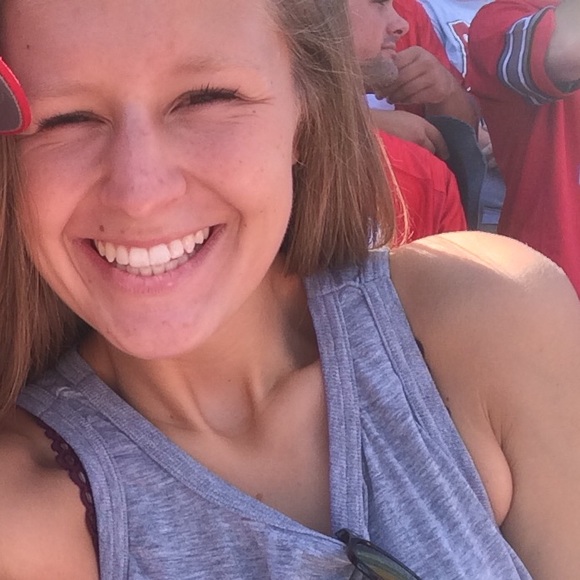 Meet your Posher, Tori