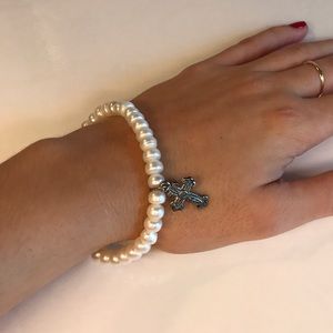 Fresh water pearl bracelet
