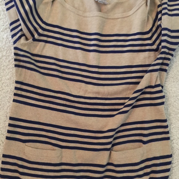 Sweater tan with blue stripes