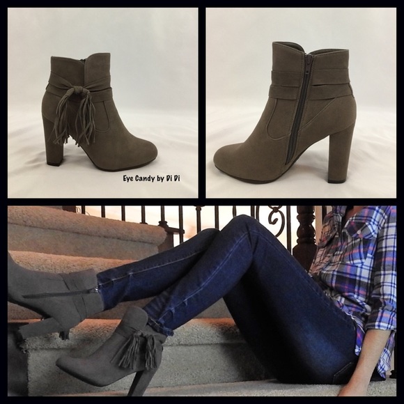 SOLD‼️SALE‼️1 LEFT‼️Side Tie Suede Booties - Picture 2 of 4