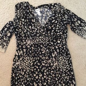 Nice three quarter sleeve dress.