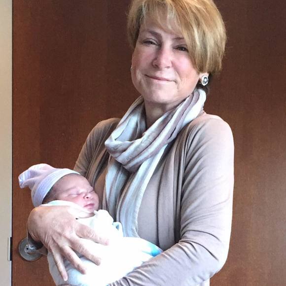 Meet your Posher, Dianne - Picture 1 of 1