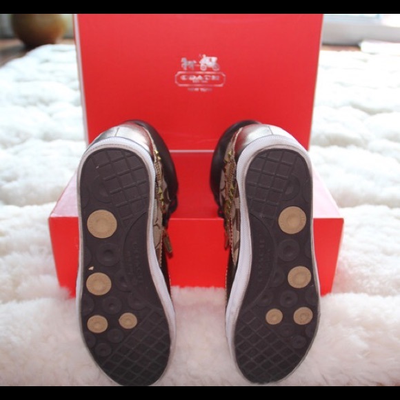 Coach DIDI Studded Wedge Khaki - Picture 4 of 4