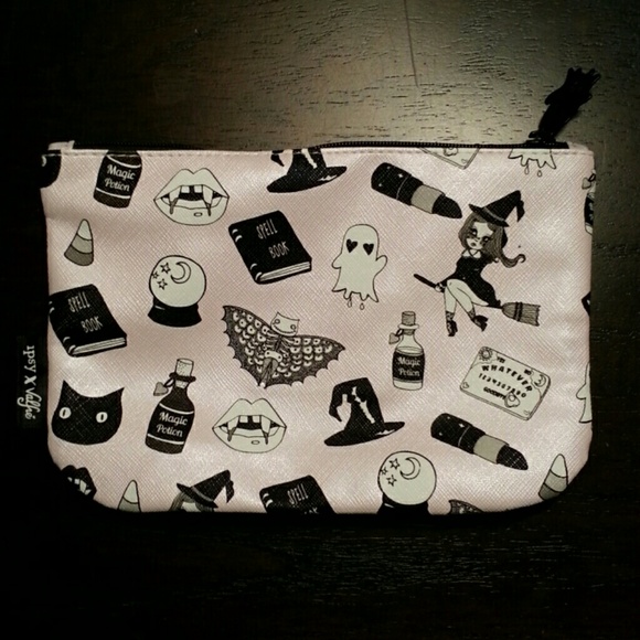 IPSY October Makeup Bag by Valfre
