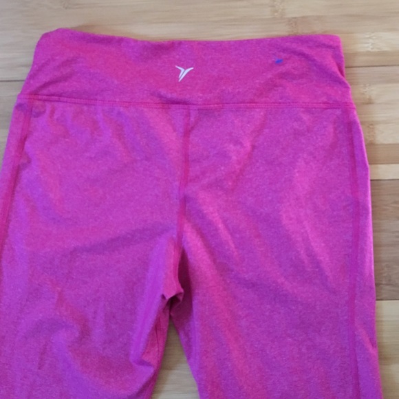 Brand new Old Navy active pants - Picture 4 of 4