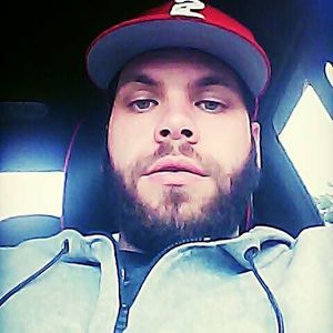 Meet your Posher, Moe