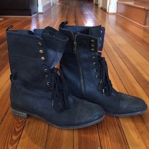 Clarks Sz 8.5 Black leather combat boots