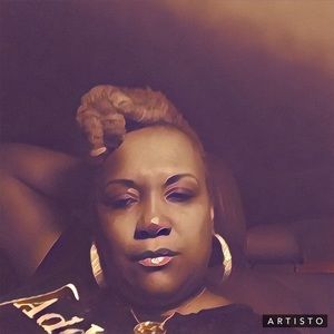 Meet your Posher, Cass