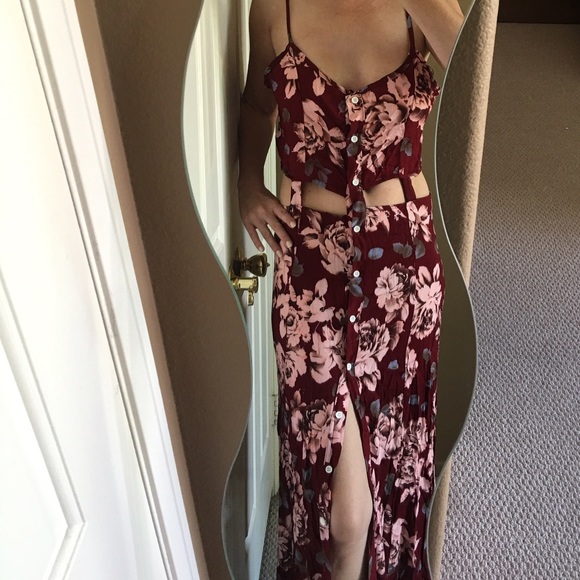 ✨LAST ONE!!!✨Boho Chic Floral Pattern Maxi Dress✨ - Picture 3 of 4