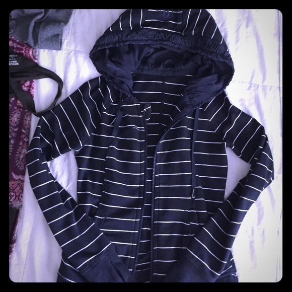 Lululemon sweatshirt hoodie