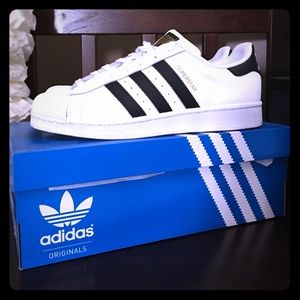 Adidas Superstars