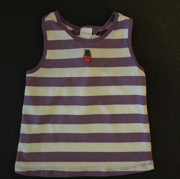 Cute purple and white top