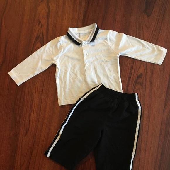 Sweats with white collared top. - Picture 1 of 3