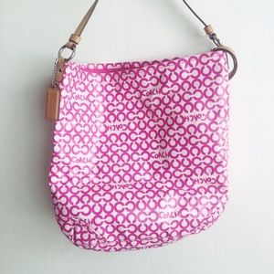 Coach (authentic!) shoulder purse // looks new