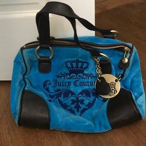 GENTLY BARELY USED AUTHENTIC JUICY COUTURE HANDBAG