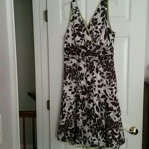 Sleeveless dress, gently used