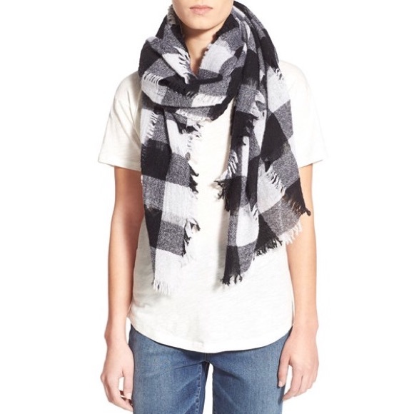 Madewell buffalo check open weave scarf