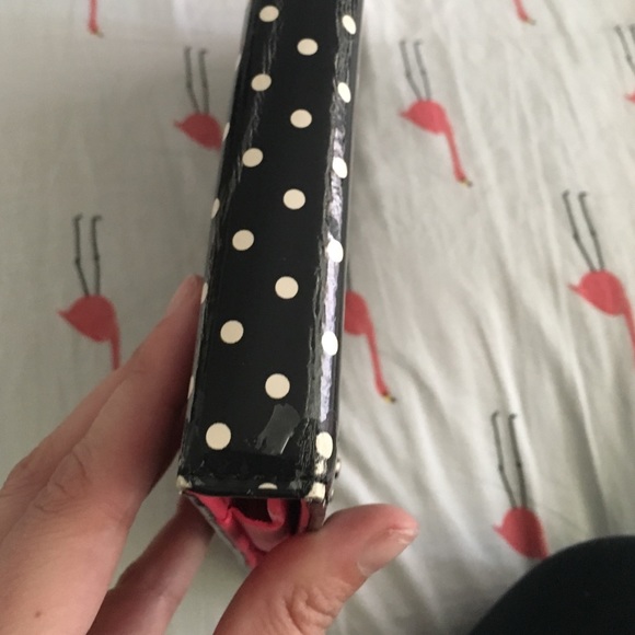 kate spade Accessories - kate spade polka Dot iPad case kate spade Accessories - kate spade polka Dot iPad case